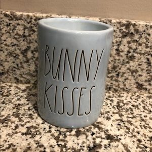 Rae Dunn Easter Candle